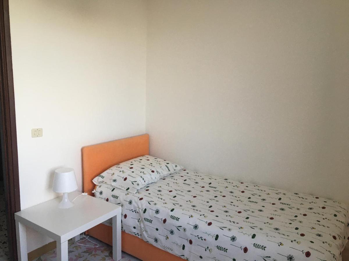 דירות מודיקה Casa Raffaela מראה חיצוני תמונה