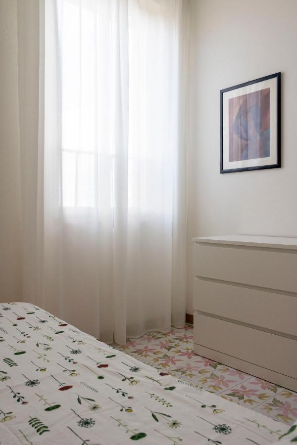 דירות מודיקה Casa Raffaela מראה חיצוני תמונה