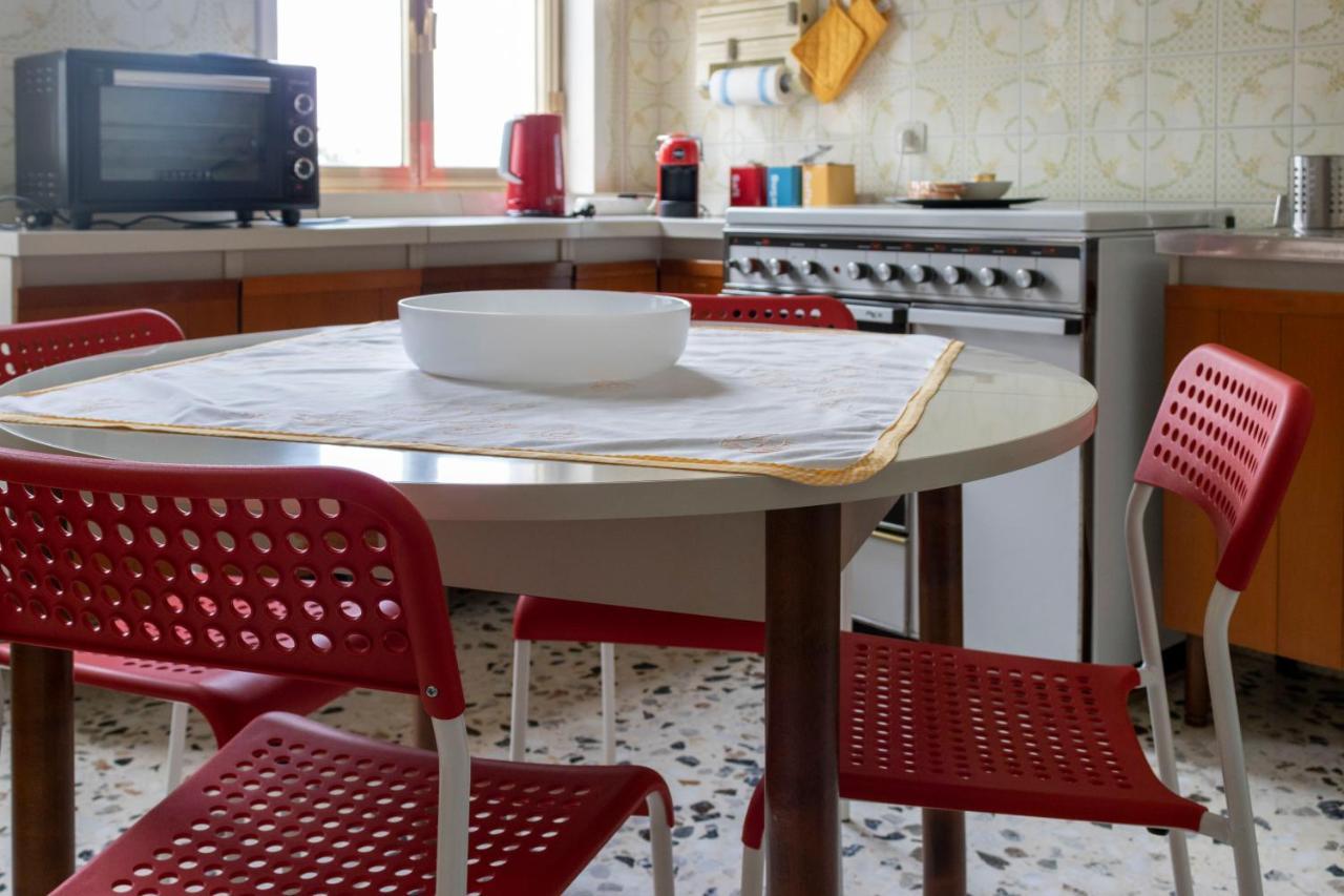דירות מודיקה Casa Raffaela מראה חיצוני תמונה